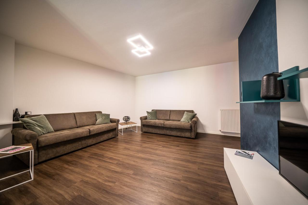 Appartamenti Vasco Renna Surf Center 토르볼레 외부 사진