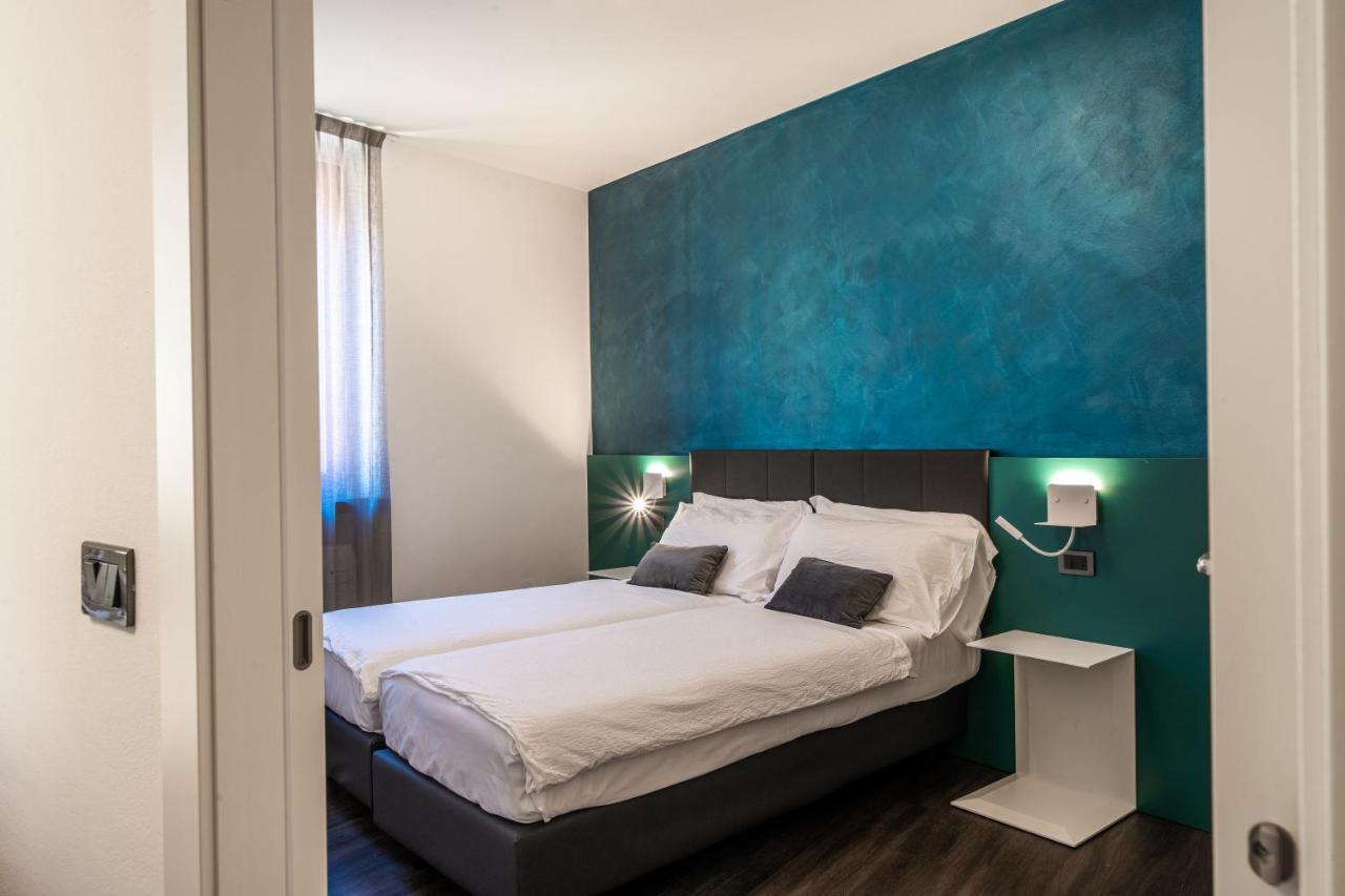 Appartamenti Vasco Renna Surf Center 토르볼레 외부 사진